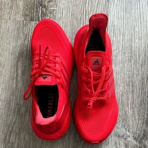 Adidas ultraboost continental primeblue running sneakers